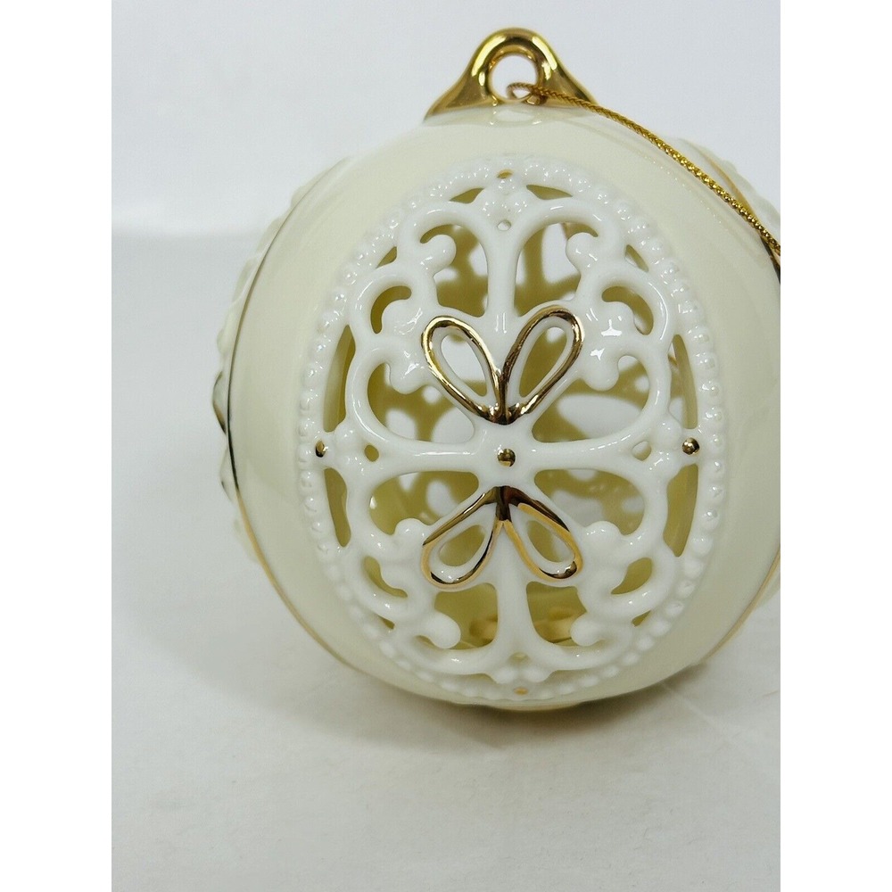 Elegant‎ Round Ivory & Gold Egg Ceramic Reticulated Christmas Ornaments By Ganz - Picture 4 of 7